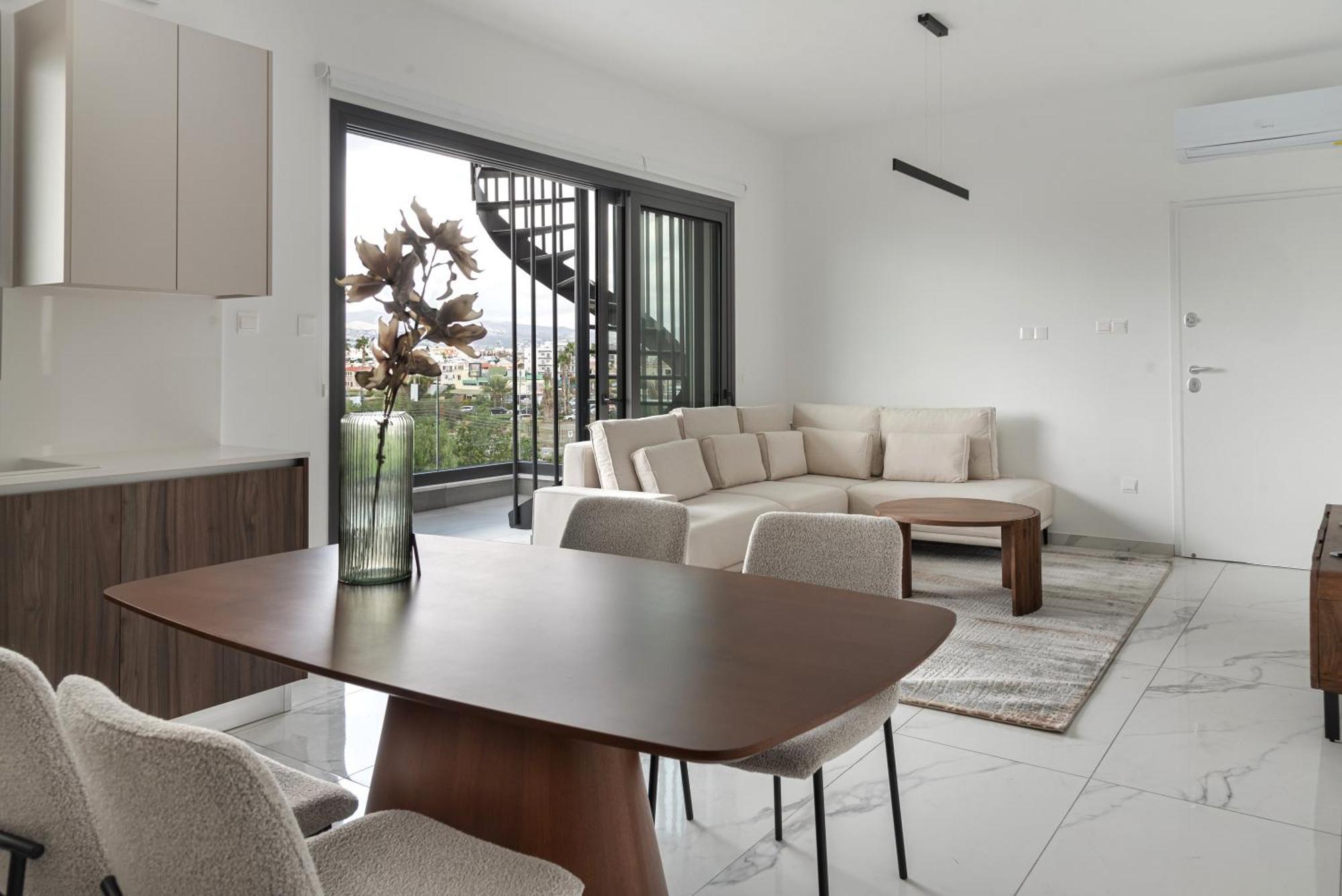 Phaedrus Living Opalia Residences Crystal *